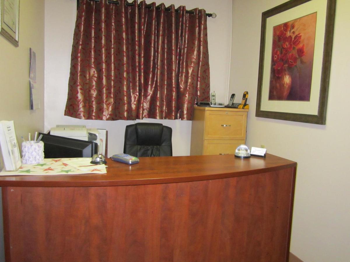 Viking Lamplighter Motel Bagian luar foto