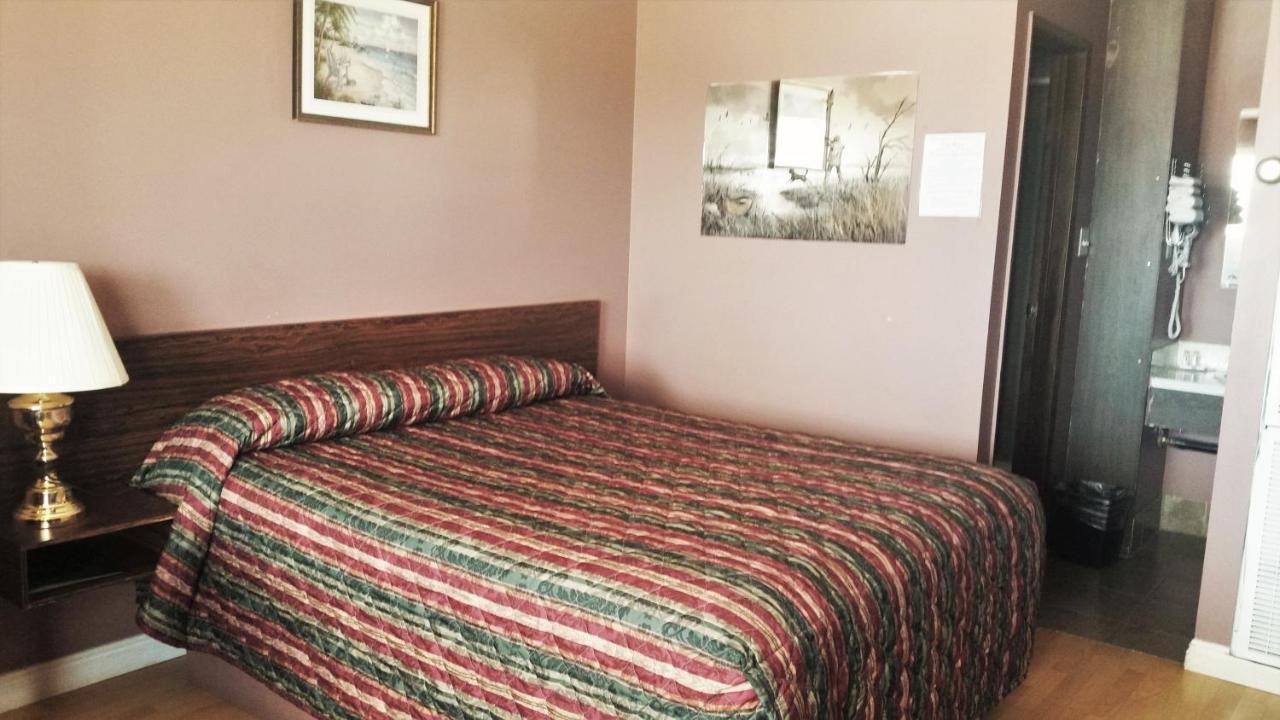 Viking Lamplighter Motel Bagian luar foto